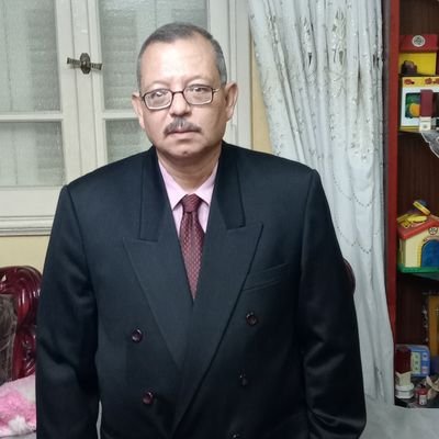 بوزارة التربية والتعليم معلم خبير نائب
مدير منظمة الضمير العالمي لحقوق الإنسان
بمحافظة البحيرة