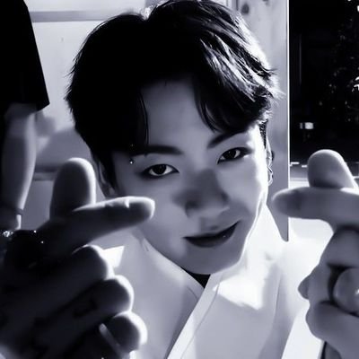 𝐀  𝐋𝐈𝐓𝐓𝐋Σ  𝐋𝐎𝐒𝐓  𝐖ӨЯ𝐋𝐃
                    

         



        
        

        
                          
ナムジュンの農場で私とバンタン.🌿