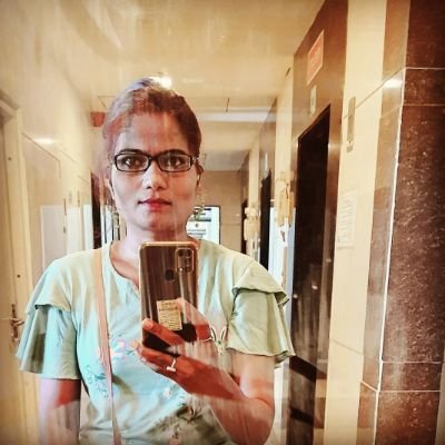 BeingSara10's profile picture. 