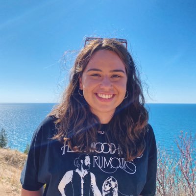 jordanlauf's profile picture. Producer at @allofitwnyc & bookworm tweeting mostly silly pop culture opinions.

She/her. For pitches, email jlauf@nypublicradio.org