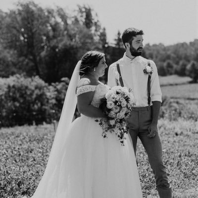 allysonkenny's profile picture. found love 04/06/16- engaged to him 06/10/18- married 07/18/20