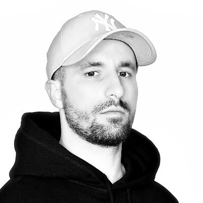 Art Director & Photographer Based in Paris - Available worldwide