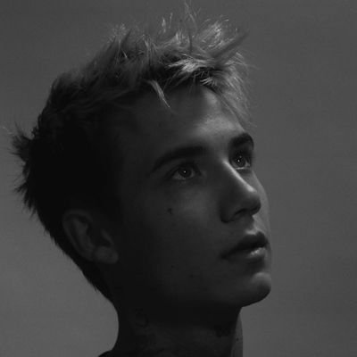 @jxdn ā”
HE FOLLOW ME OMFG ILY ROCKSTAR