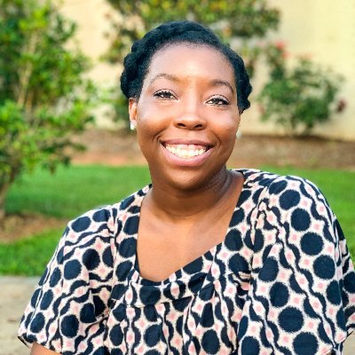 sthrnsagittari's profile picture. Librarian by day 📚, writer by night ✍🏾, Sagittarius by birth ♐️. Country girl with big city dreams.