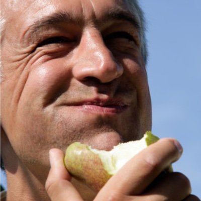 Seeing what others don't, Like the delicious pear 🍐 let's get some #juciygains #stocks $DWAC 💎📈 (Follow for and a good time) #fintwit
