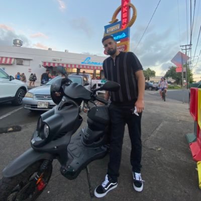 erickdicaprio's profile picture. 