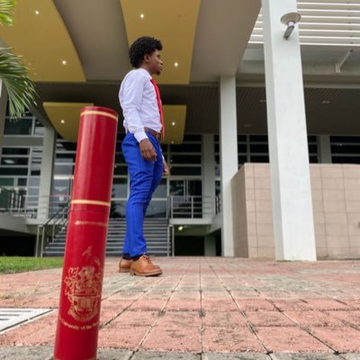 odaineee's profile picture. God’s favorite • BBMS (Hons.) • ☘️