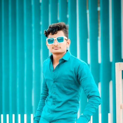 Abhijee52159895's profile picture. I m king 👑