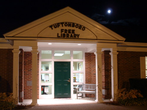 Tuftonboro is known as 'The Diamond in the Heart of New Hampshire' and our little gem of a library is 'The Diamond in the Heart of Tuftonboro'