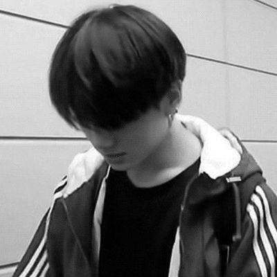 ไป๋🎸
.
.
-/เรารู้มาตลอดเลยนะ แต่เราแค่เงียบ.
2305+
เดมว่าง24/7