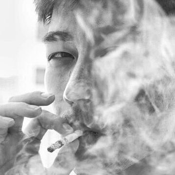 youlinggongzhu's profile picture. 真我、假我、自我，看今天这个我！