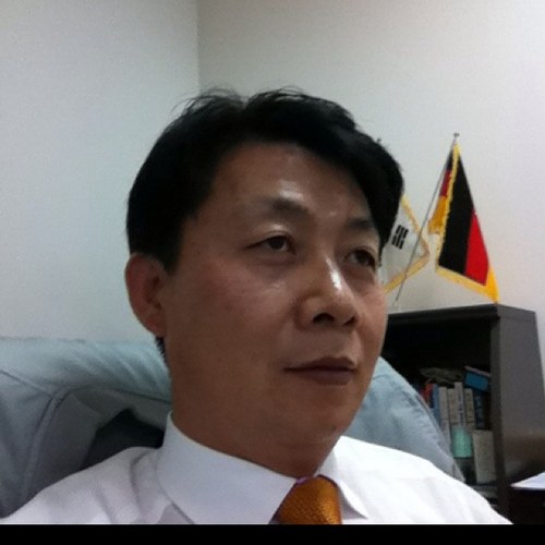 Heechan12's profile picture. 부산양산을 기반으로하는 상식과 원칙이 지켜지고 존중되는 세상을 꿈꾸는 ㅈㅗ그마한 기업의 최고책임자