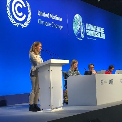 Fair weather cyclist in climate diplomacy 🌿🚲 

Currently @COP28UAE , formerly @COP26 🌍

Board @CareAboutClimate