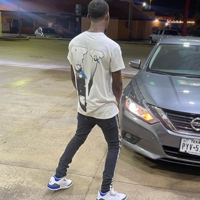 Coriiii__'s profile picture. Ig: Coriii.__ Stay Humble🧘🏾‍♂️ Hustle Relentless 😤