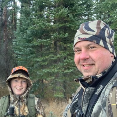 S_R_Schiffner's profile picture. Custom knife maker