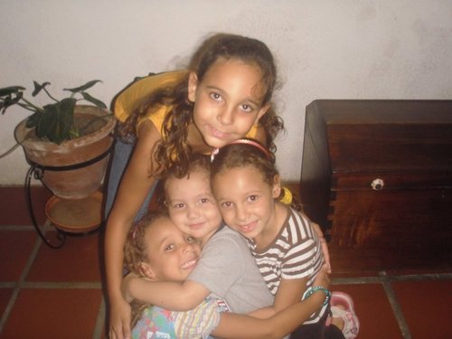 Medico Venezolano, amante de mi familia, de mi patria, la libertad, la democracia y las buenas costumbres