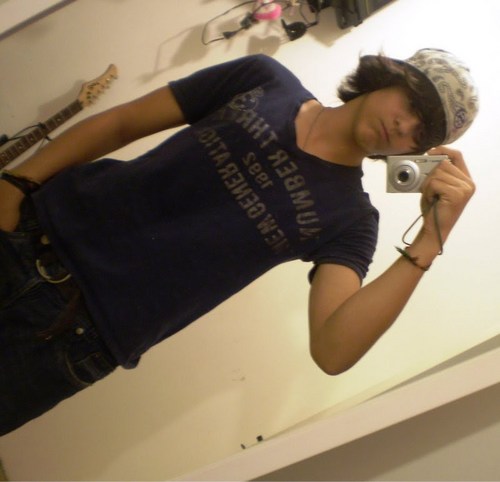 16 anos, porto alegre, sou chato e sl =D