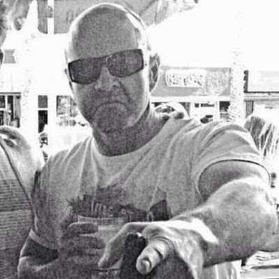 olerote's profile picture. these are the ramblings of a madman.