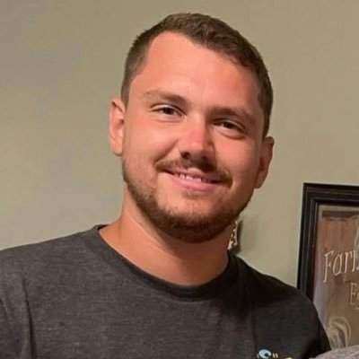 Zach51517899's profile picture. 