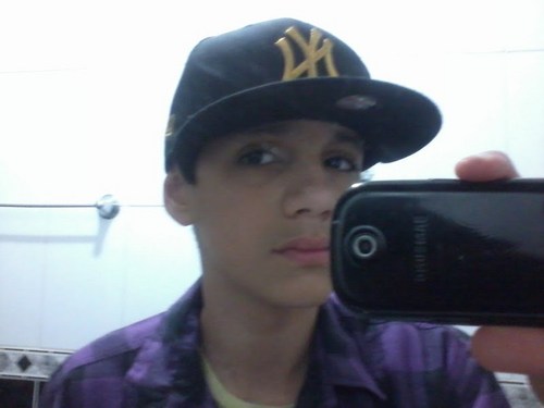 → Euu queroo.
Euu PossO.
Euu coonsiigO ←
●๋• Siimplees αssiim ~
Twittando até o fim!