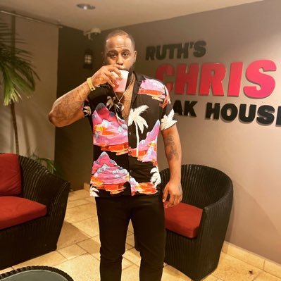 DuMinati's profile picture. My Name Is My Name.