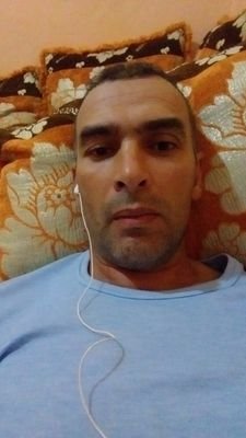 lbakhbach's profile picture. 