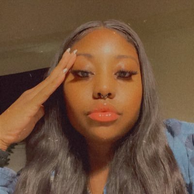God is good 🦋• Vegetarian 🌱• 🇯🇲• Social Work ✊🏾• Sickle Cell Awareness ❤️ • She/Her/Hers 🏳️🌈• Tweets Are Mine 🗣.