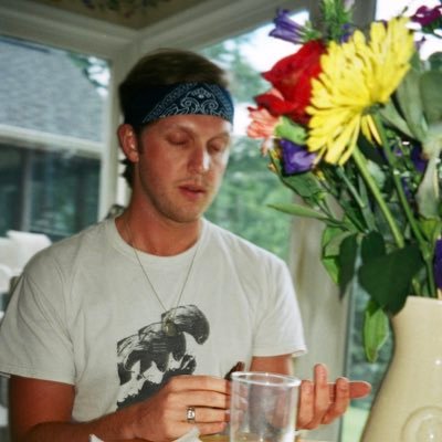 Rob_Toland's profile picture. stream of consciousness. non-generational. Contributor to @MicrodoseHQ