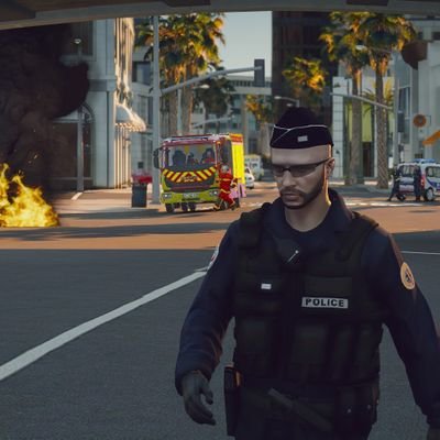 DcpjQuentin's profile picture. ⚠️PERSONNAGE FICTIF⚠️
Officier @FO_SDCPJ
Capitaine de Police 👮🏻‍♂️
Chef Adjoint #SOP_SDCPJ
Responsable ENP 🏫