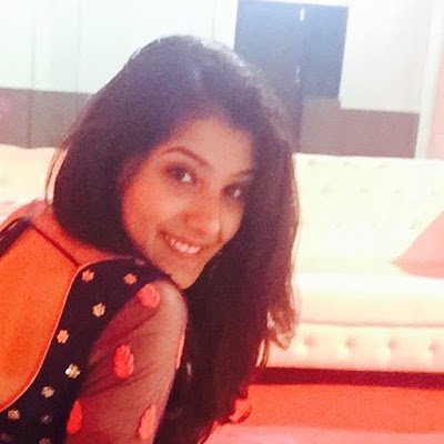 AditiKhatri21's profile picture. Knock knock jokes only.