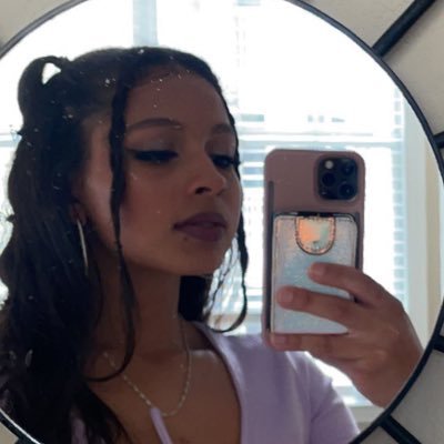 s_h_a_y_l_y_n's profile picture. i laugh in the face of danger