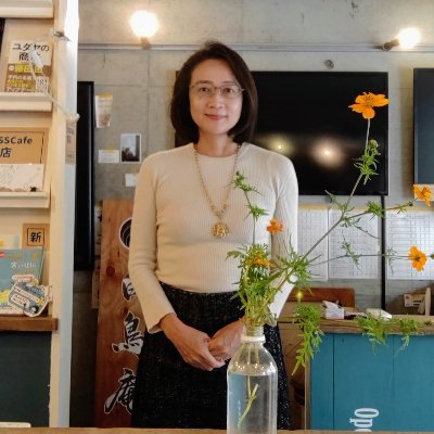|ビジネス通訳|IoT通訳多め|
英語トレーナー|英語を使って色々と|エンジニア英語初中級者向| ビジネスパーソン向|
英語音声学|日本育ち🇯🇵|TOEIC985📔
|通訳研究専門の大学教授から誘われて教える道に|現場の英語|企業通訳&企業研修&個人レッスン&その方の未来を考えた英語|