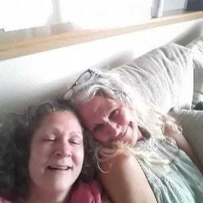 bissenas_thais's profile picture. 