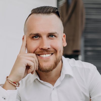 mihail1987's profile picture. Я такой, какой я есть  https://t.co/UJQ67vZO9R