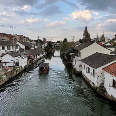 ymbkxc's profile picture. 如来常说:汝等比丘，知我说法，如筏喻者;法尚应舍，何况非法。