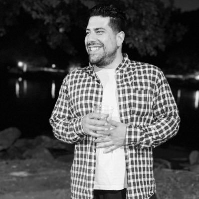 Creative Contributor for @firstklassbreakfast,Podcaster for #rapandorder, Member of #latebreakfast, Co-Producer of #GRITS 🇵🇷🇵🇷🇵🇷
