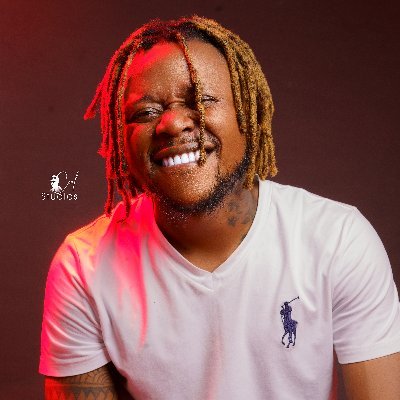 Nforngwa Ernest a.k.a 4unky, is a Cameroonian artist, born on the 30th of May in Nsem-Bafut, North West region of Cameroon.