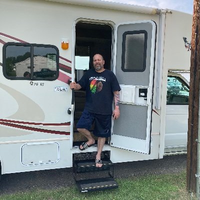 RVLifeDirtyJerz's profile picture. YouTube: RV Life (The Dirty Jerz)  @PoppaNickels1 -Twitter