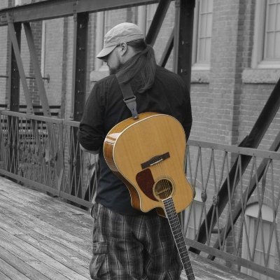 SerTokes streams Marbles On Stream and plays Live Acoustic Music on Twitch! https://t.co/bHYWw9U0do