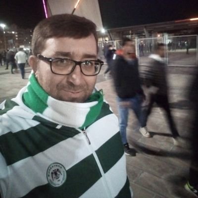 ysnkvs's profile picture. 