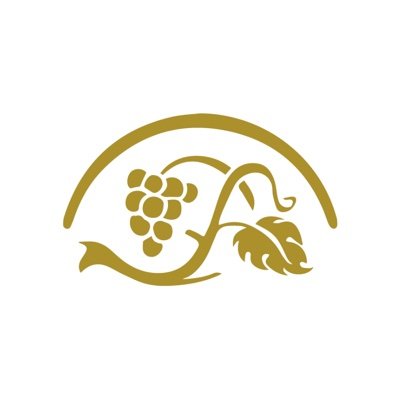 Hotel - Restaurantes - Vinícola - Cerveza Artesanal
13 años de ser la mejor opción en Valle de Guadalupe para disfrutar del vino 🍷