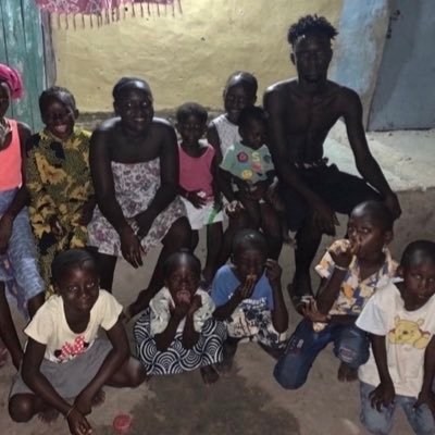 ZapataCamara3's profile picture. https://t.co/54yvEghEqA