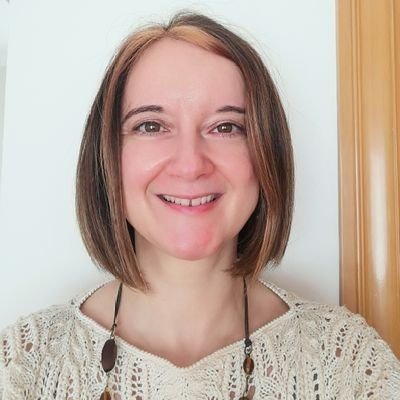 Coordinadora de @ACOcat en España. Periodista y técnica en comunicación. Dinamizadora de redes sociales. Siempre hacia delante.