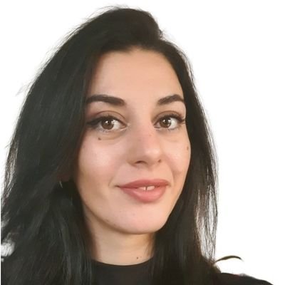 iustina_ciobanu's profile picture. Writer