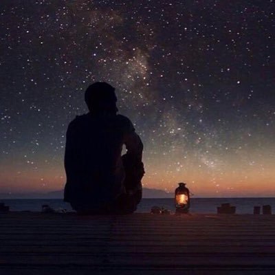 samy_tar's profile picture. انا وحيد في هذا العالم الوحداني الممتلئ بالوحدانيين