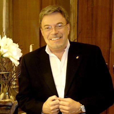 RobertDriver01's profile picture. Newbie😊
God Fearing 🎚 
Business Man 📈📉📊
Traveler🛩
Fun Loving🏌️‍♂️