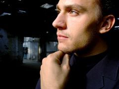 FatBellyFlop's profile picture. i like beer, talking about myself, and kittens. the internet's a playground. i hate capital letters