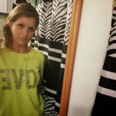 ImaTouchofclass's profile picture. 