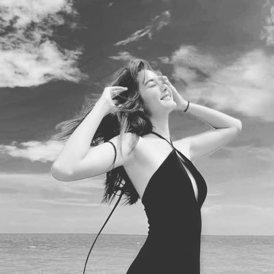 Sjhx3491's profile picture. Make friends sincerely. know each other