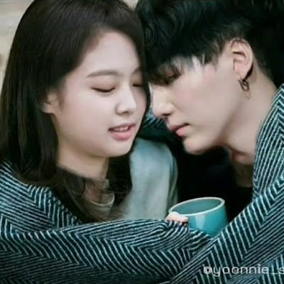 cNzyIdaFEknkvbP's profile picture. 